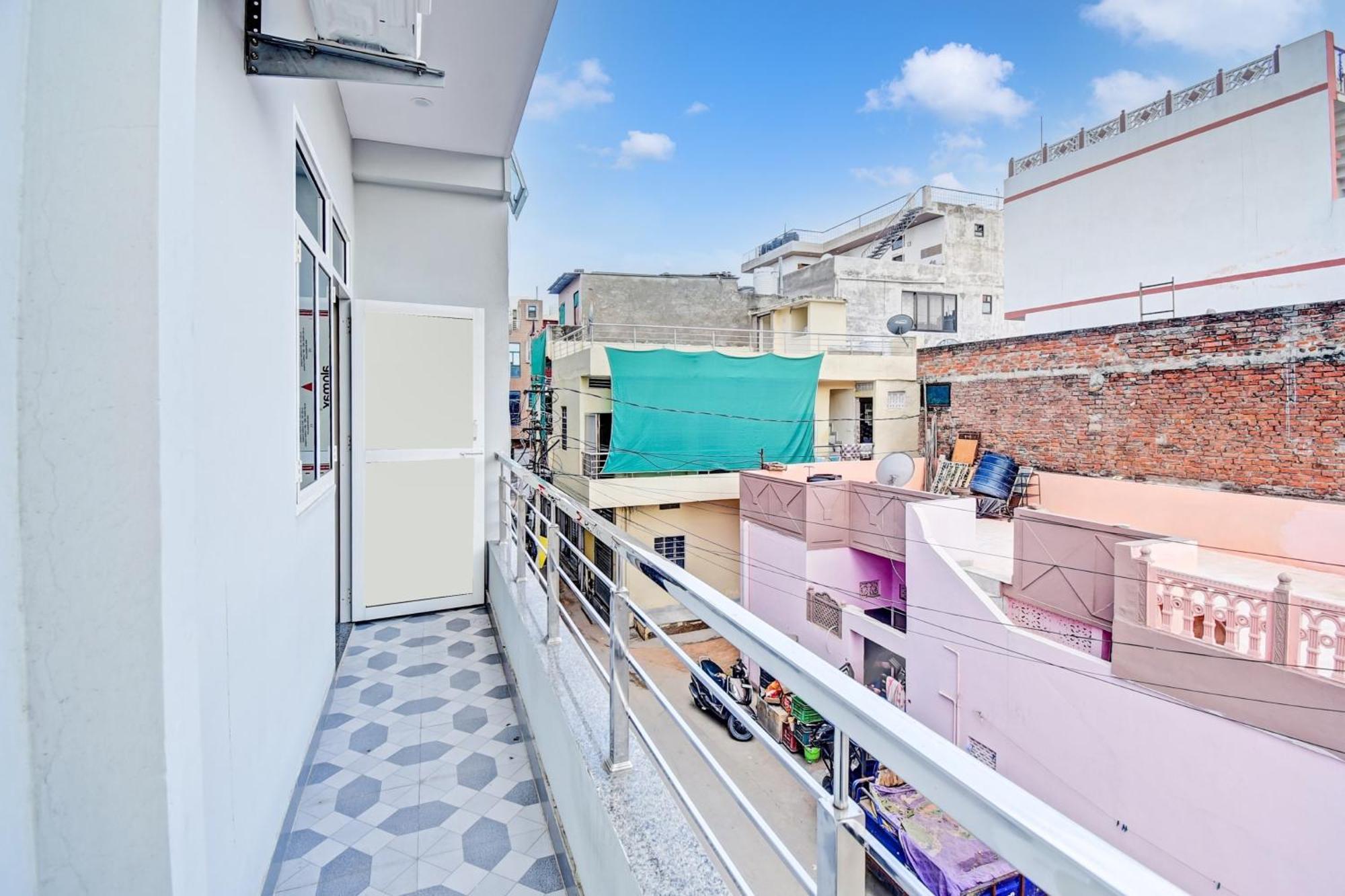 Hotel O Hrd Guest House & Homestay Jaipur Extérieur photo